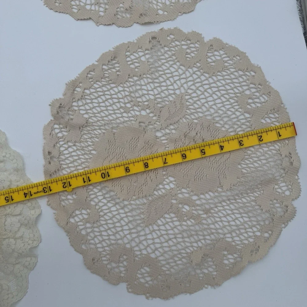 Vintage‎ Doily Lot Of 4 Floral Center Lace Trim Crochet Round Cottage Cotton